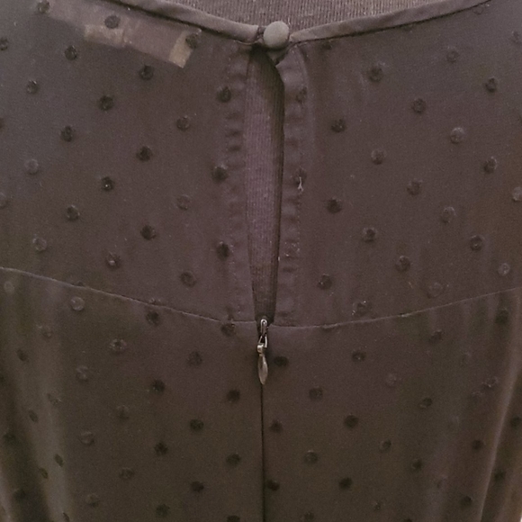 LOFT Black Dress 🖤 - Picture 4 of 5